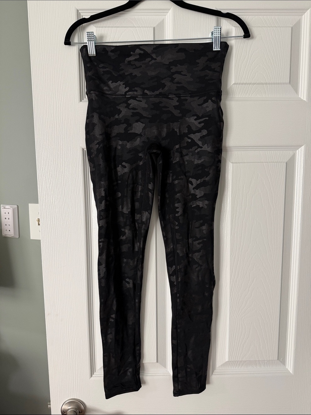 SPANX Black Camo High-Waist Leggings